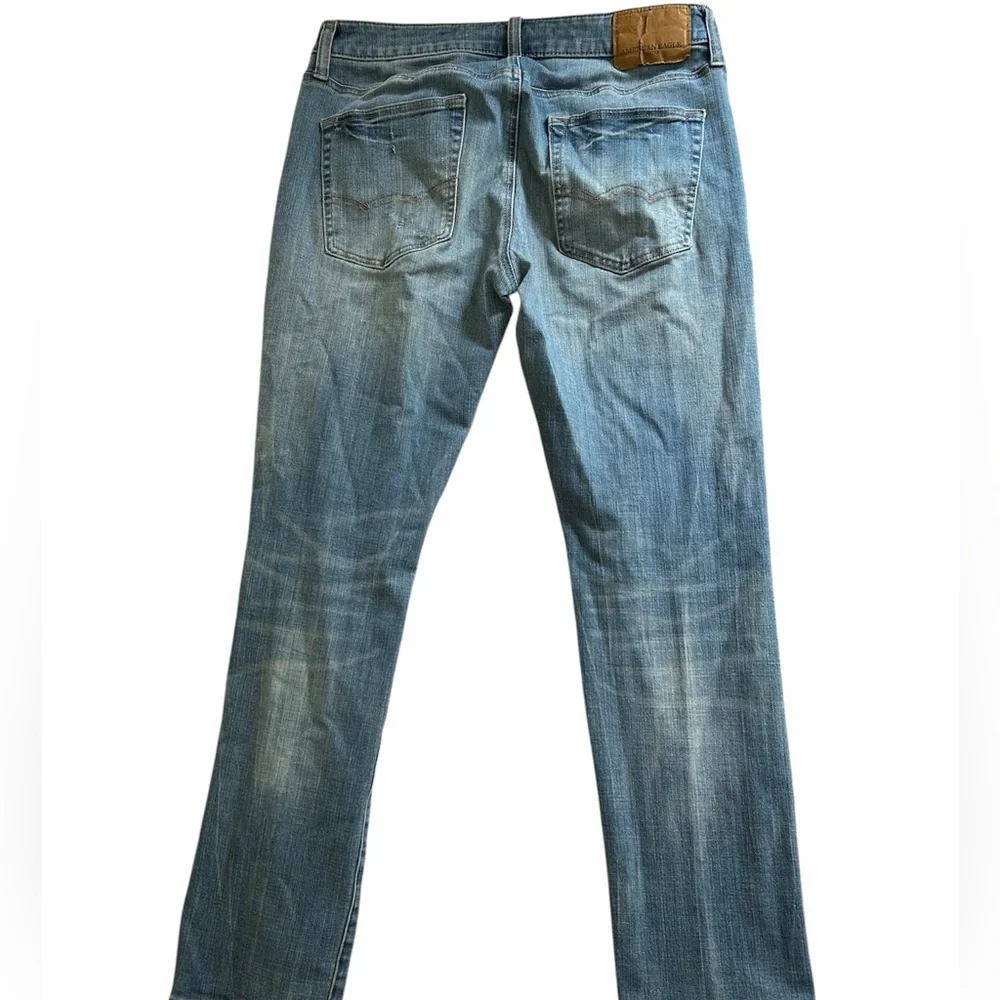 American Eagle Outfitters stylish light